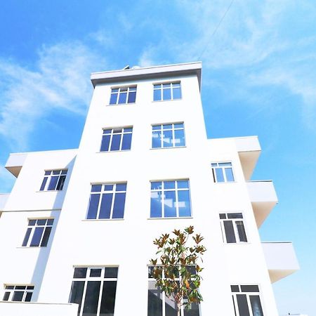 Hotel Kristal Vlore Bagian luar foto