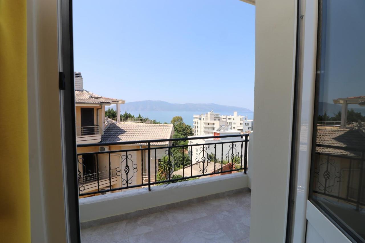 Hotel Kristal Vlore Bagian luar foto